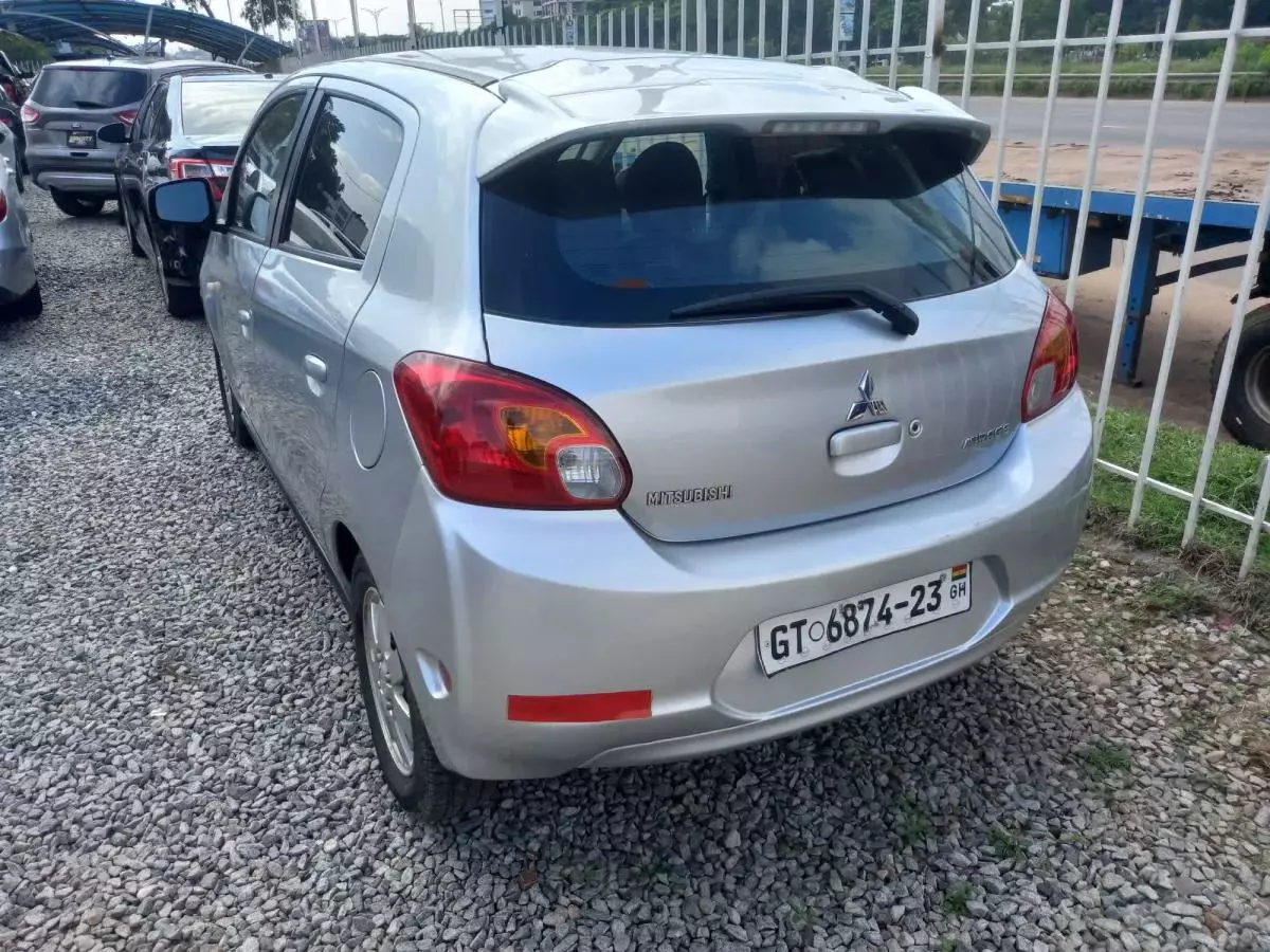 Mitsubishi Mirage   - 2013