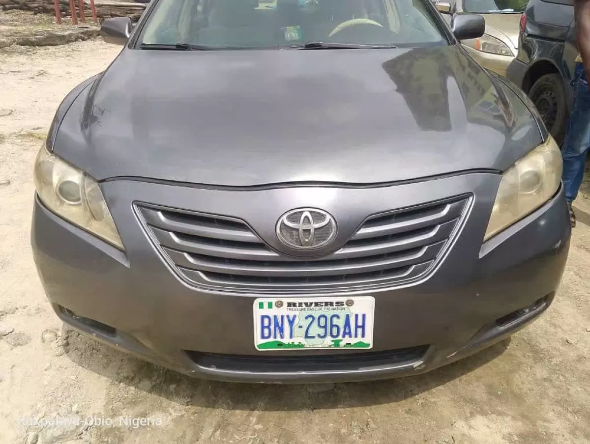 Toyota Camry   - 2008