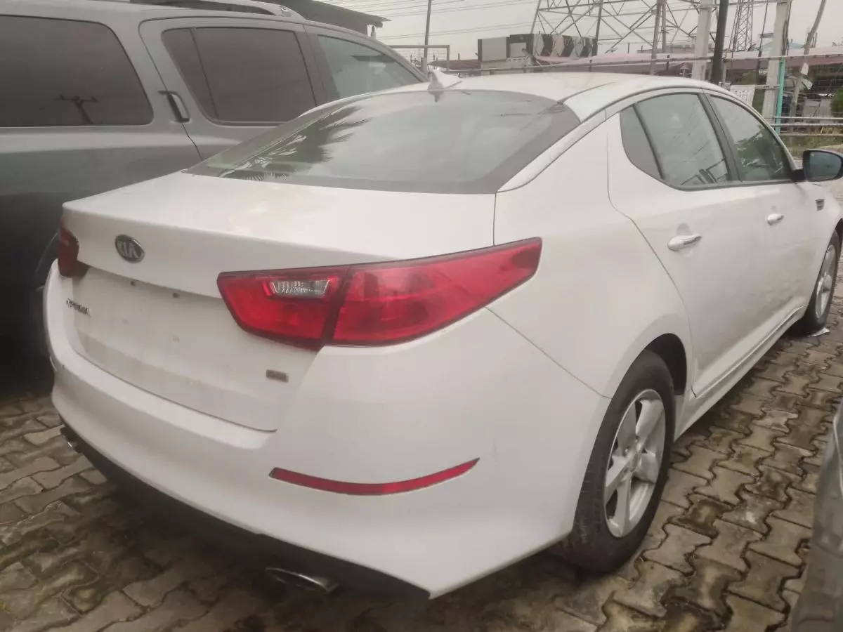 KIA Optima   - 2015