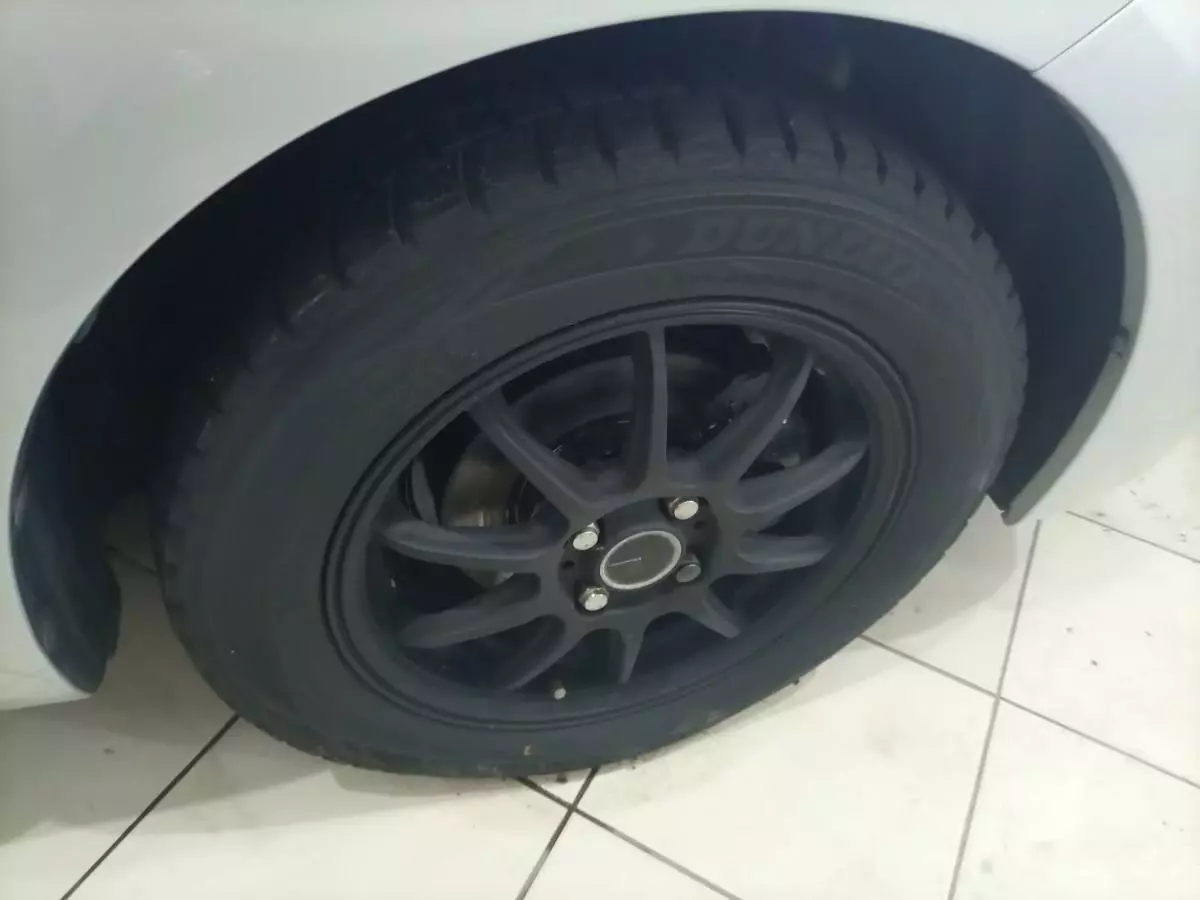 Toyota Spade  - 2016