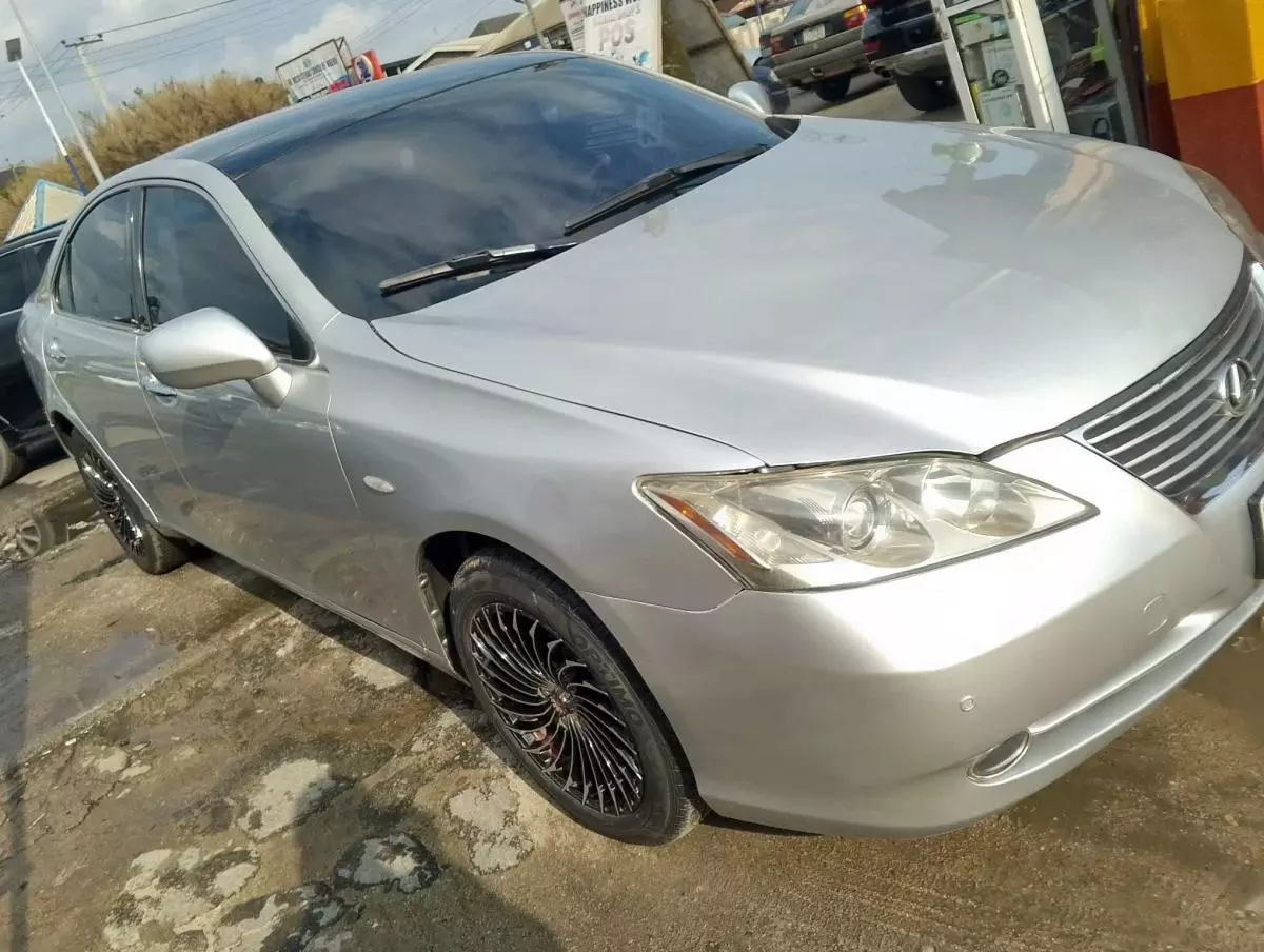 Lexus ES 350   - 2008