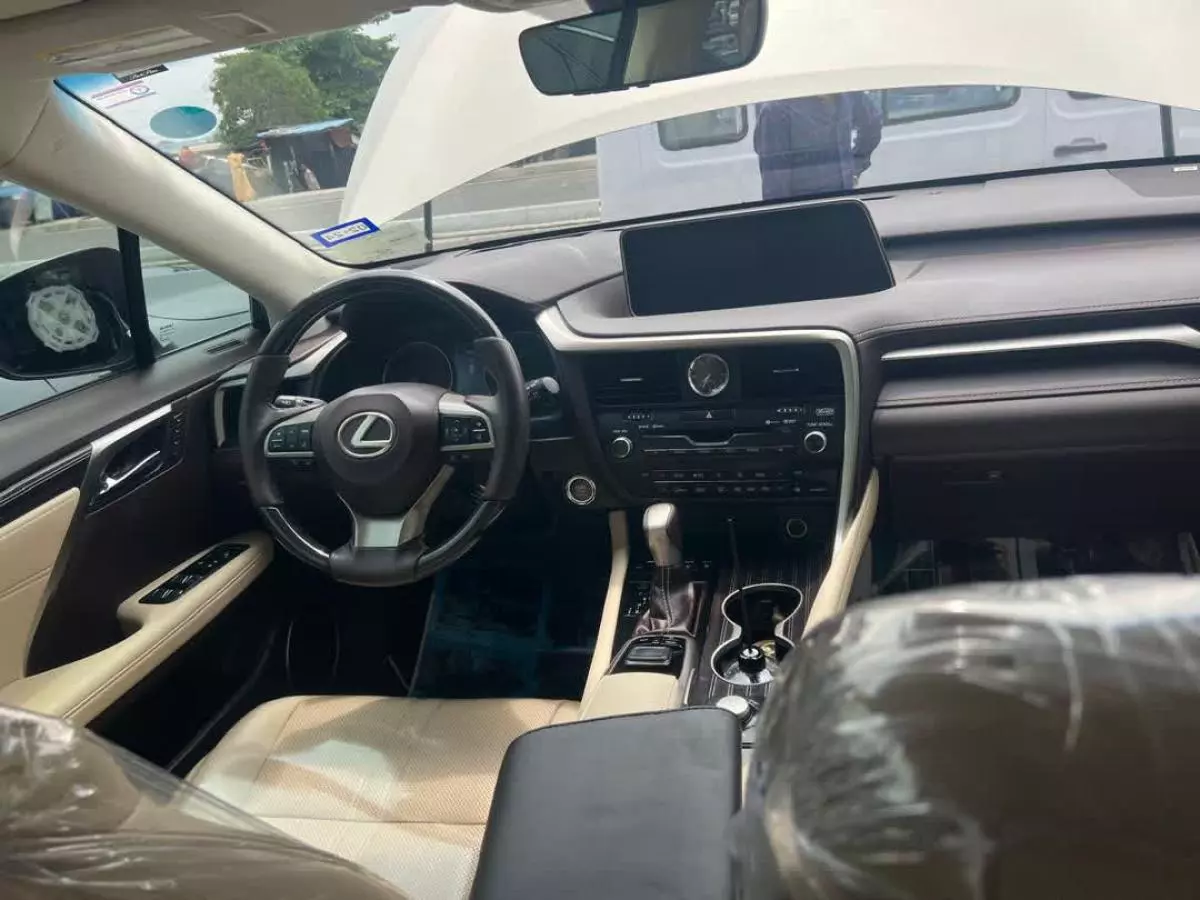 Lexus RX 350   - 2019