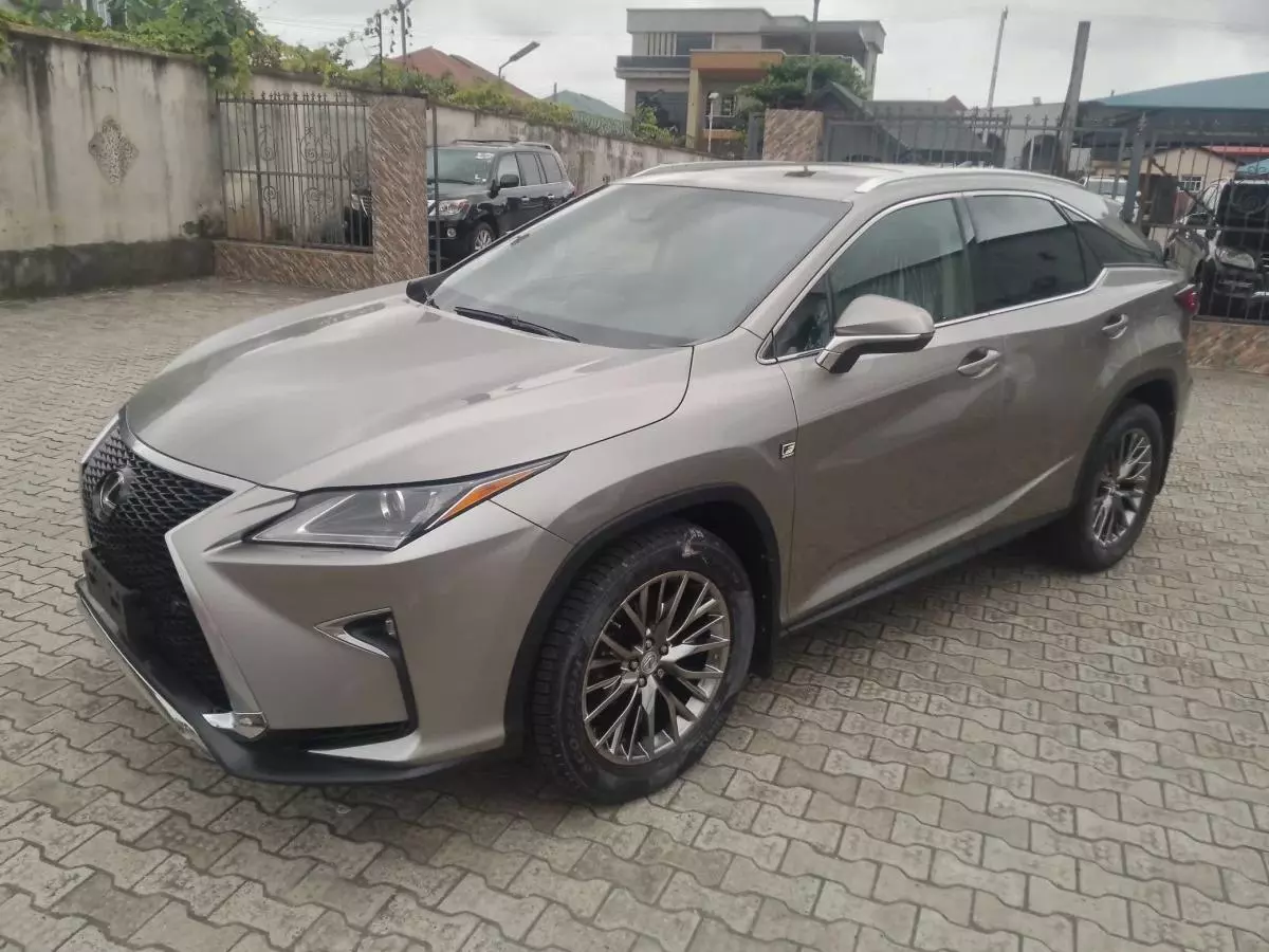 Lexus RX 350   - 2017