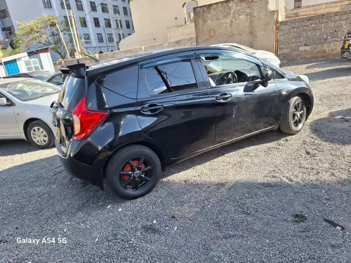 Nissan Note   - 2012