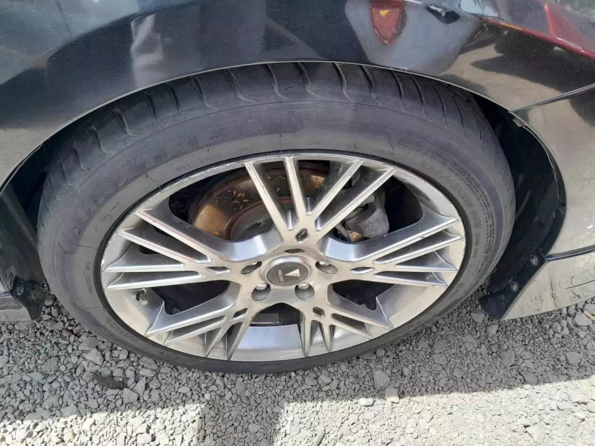 Toyota Auris - 2012