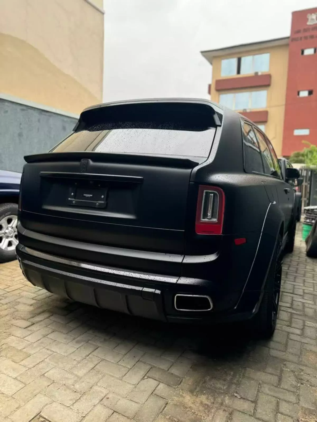 Rolls-Royce Cullinan   - 2019