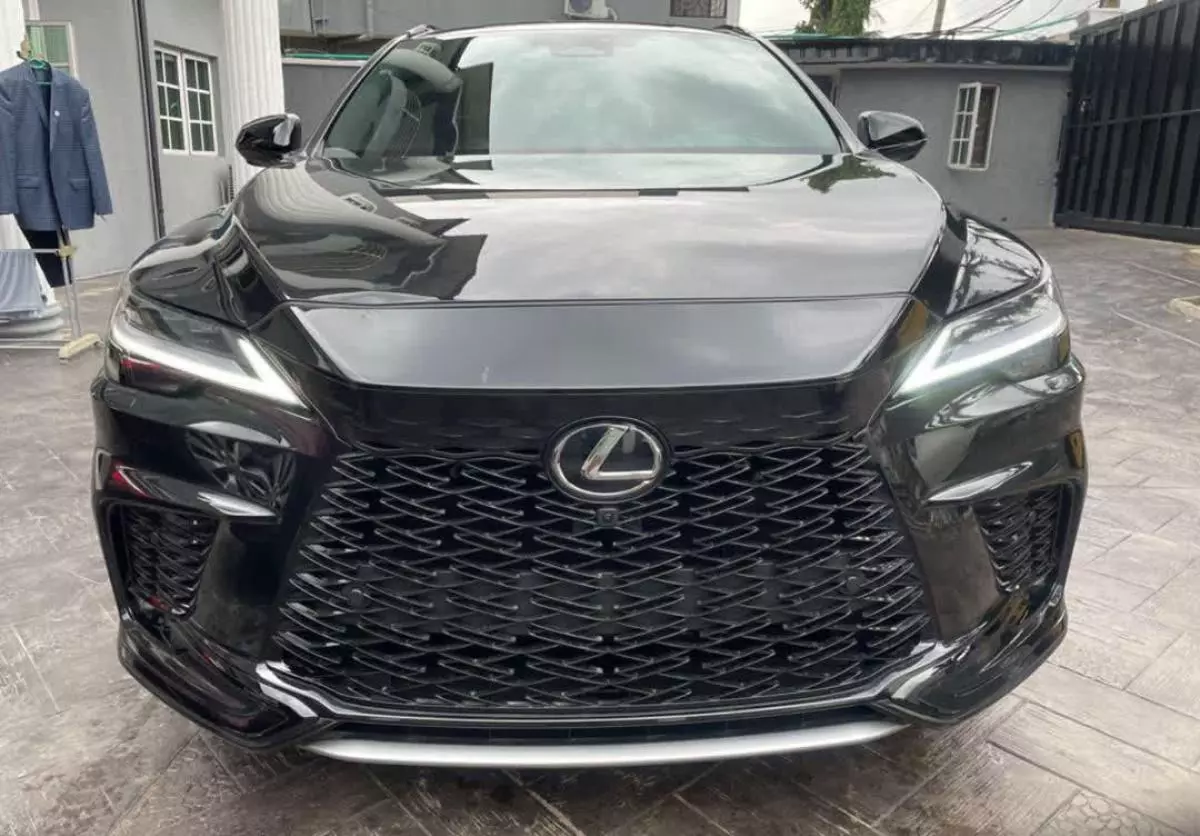 Lexus RX 500h   - 2023