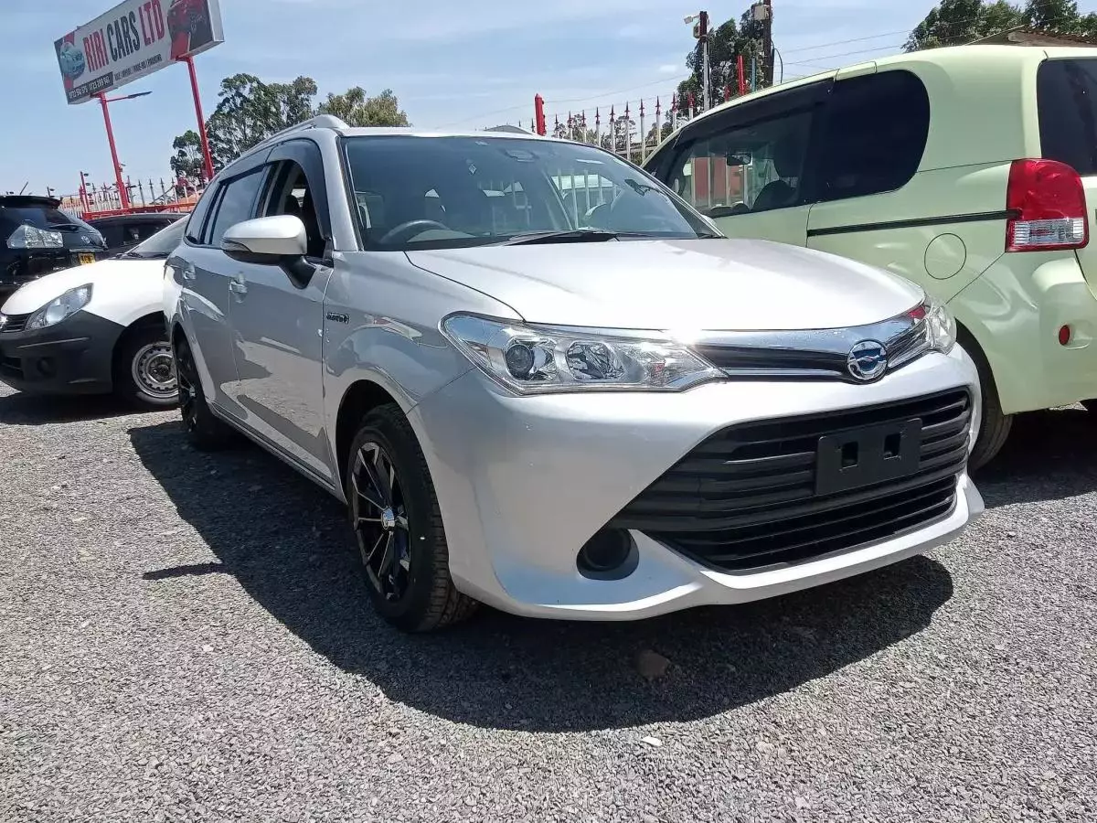 Toyota Fielder hybrid  - 2015