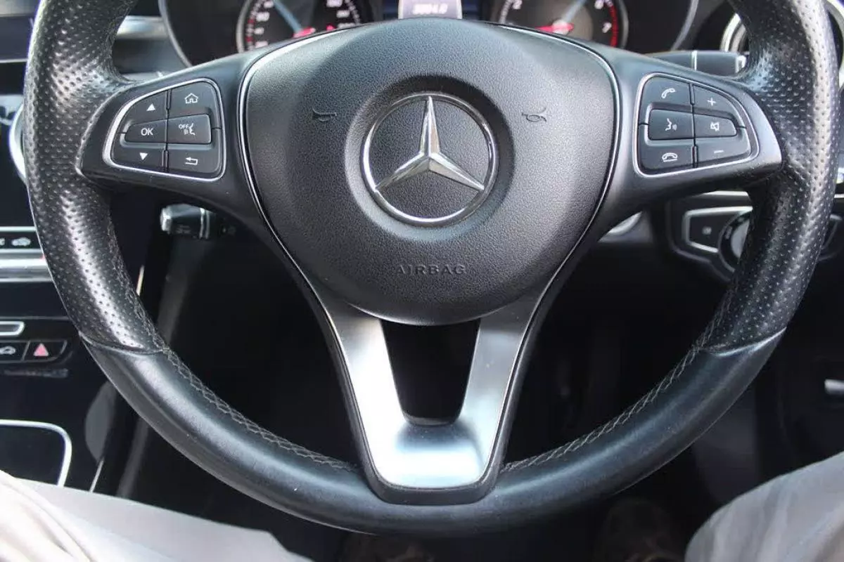 Mercedes-Benz C 180 - 2015