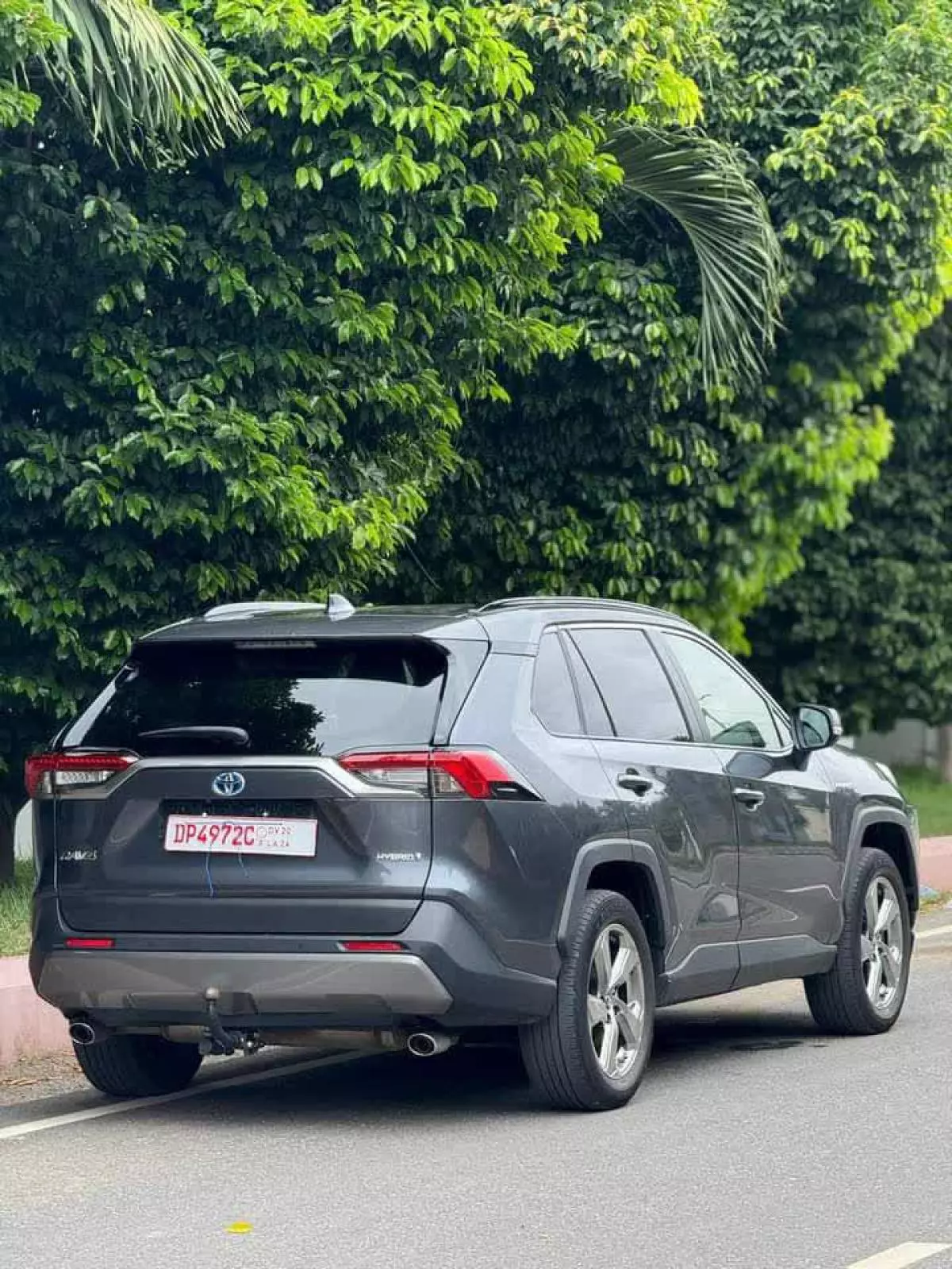 Toyota RAV 4   - 2019