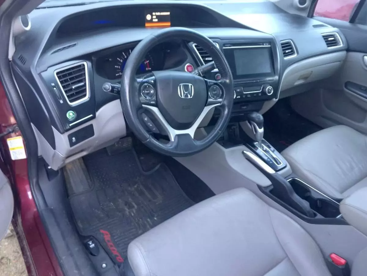 Honda Civic   - 2014