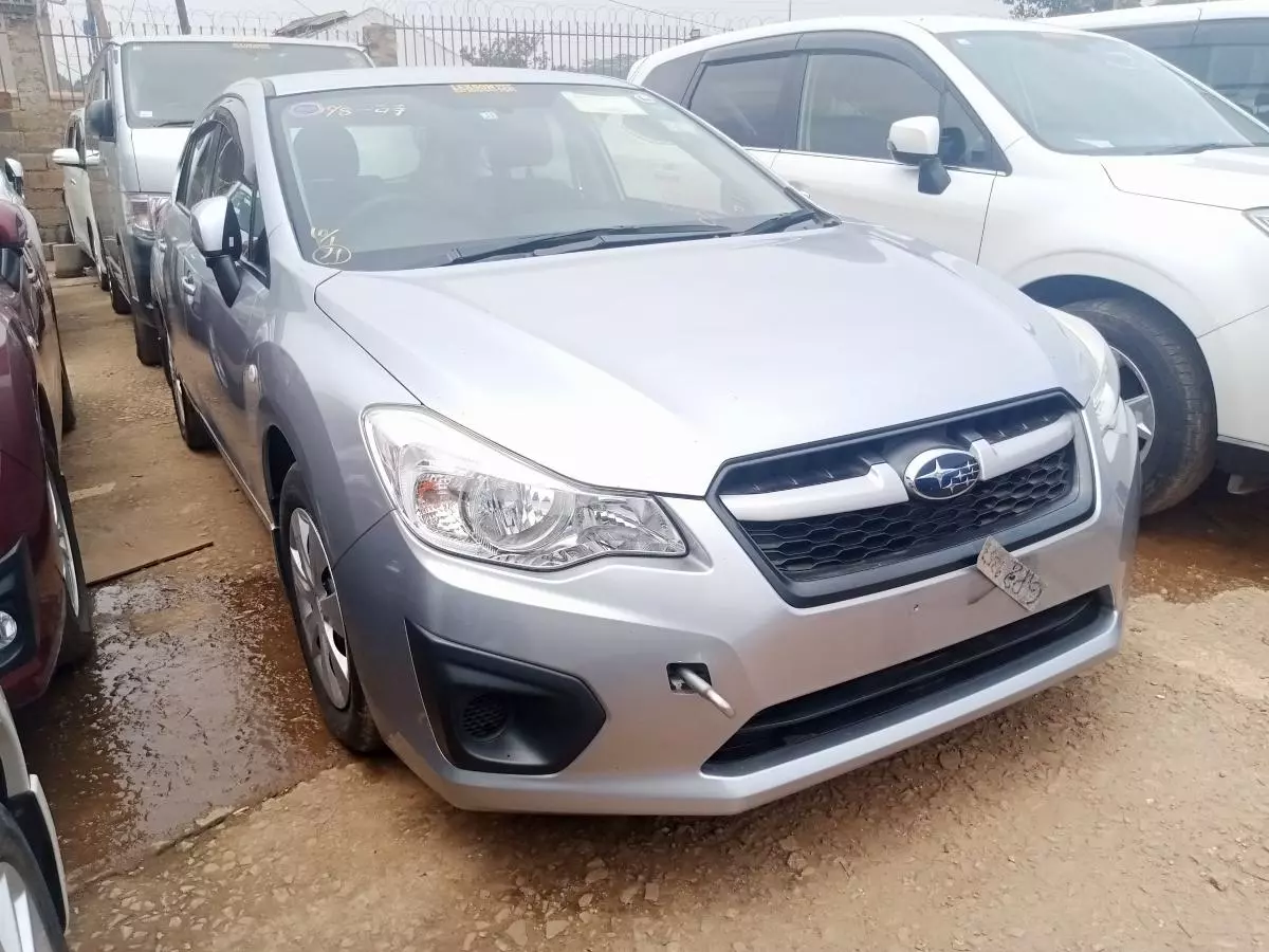 Subaru Impreza   - 2014