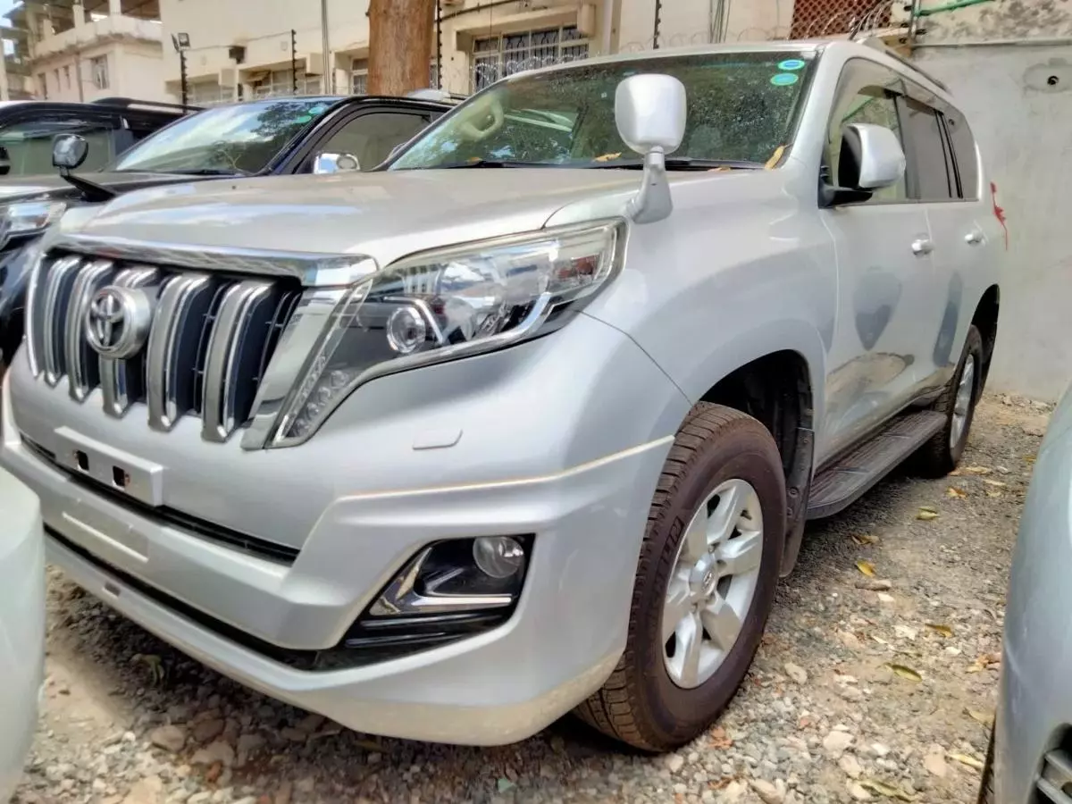 Toyota Landcruiser prado TX   - 2014