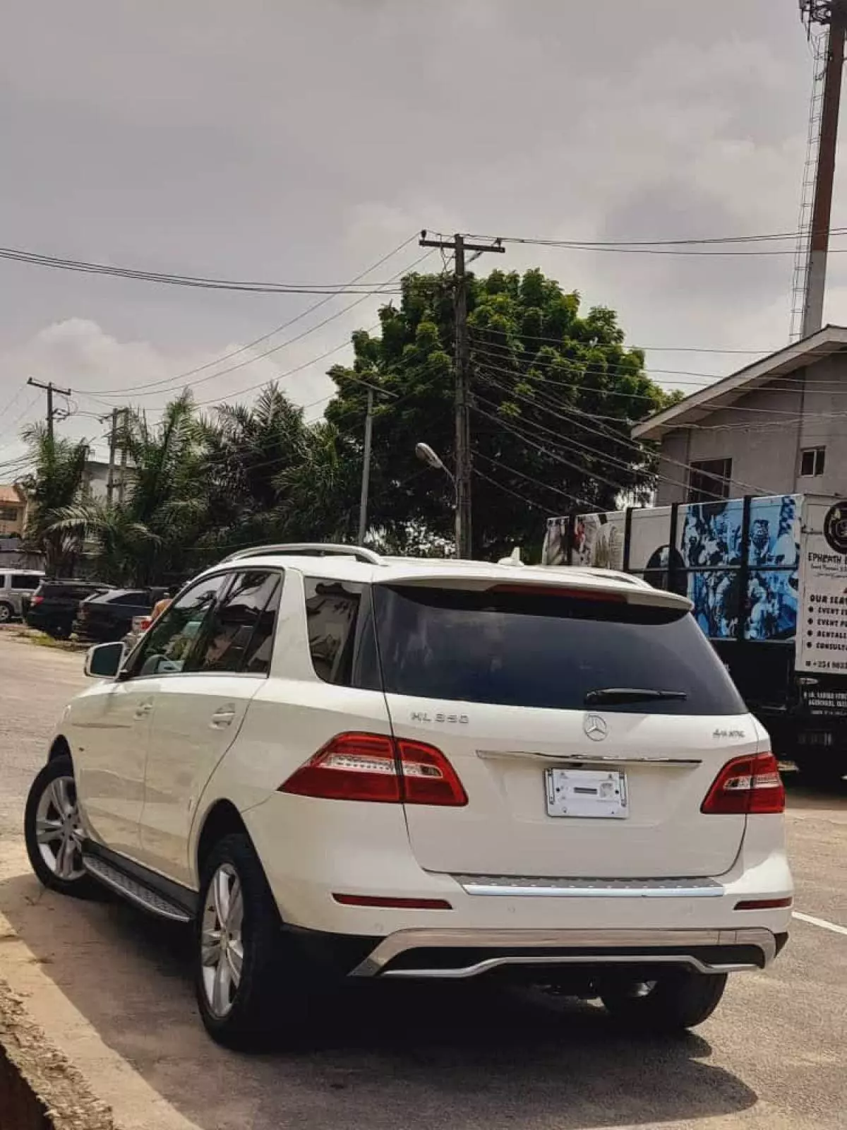 Mercedes-Benz ML 350   - 2012