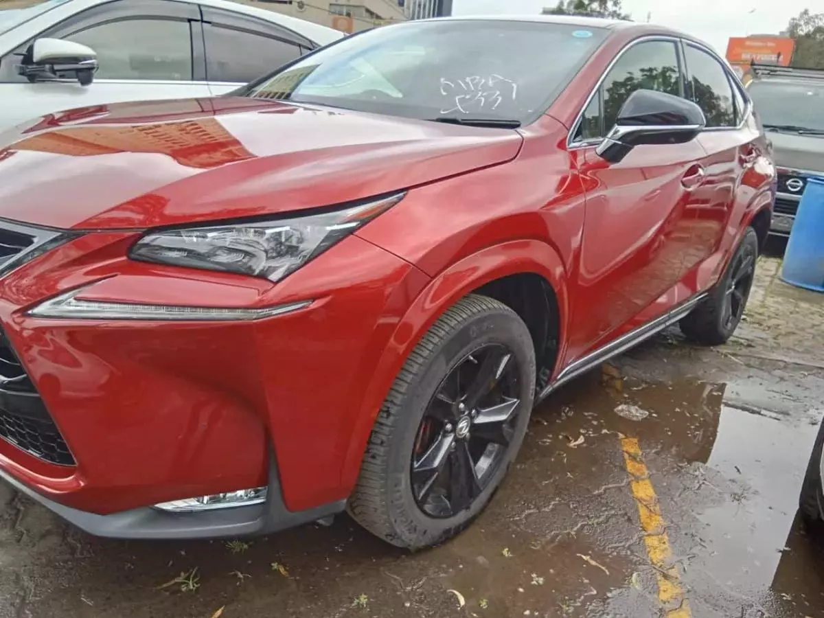 Lexus NX 200T   - 2017