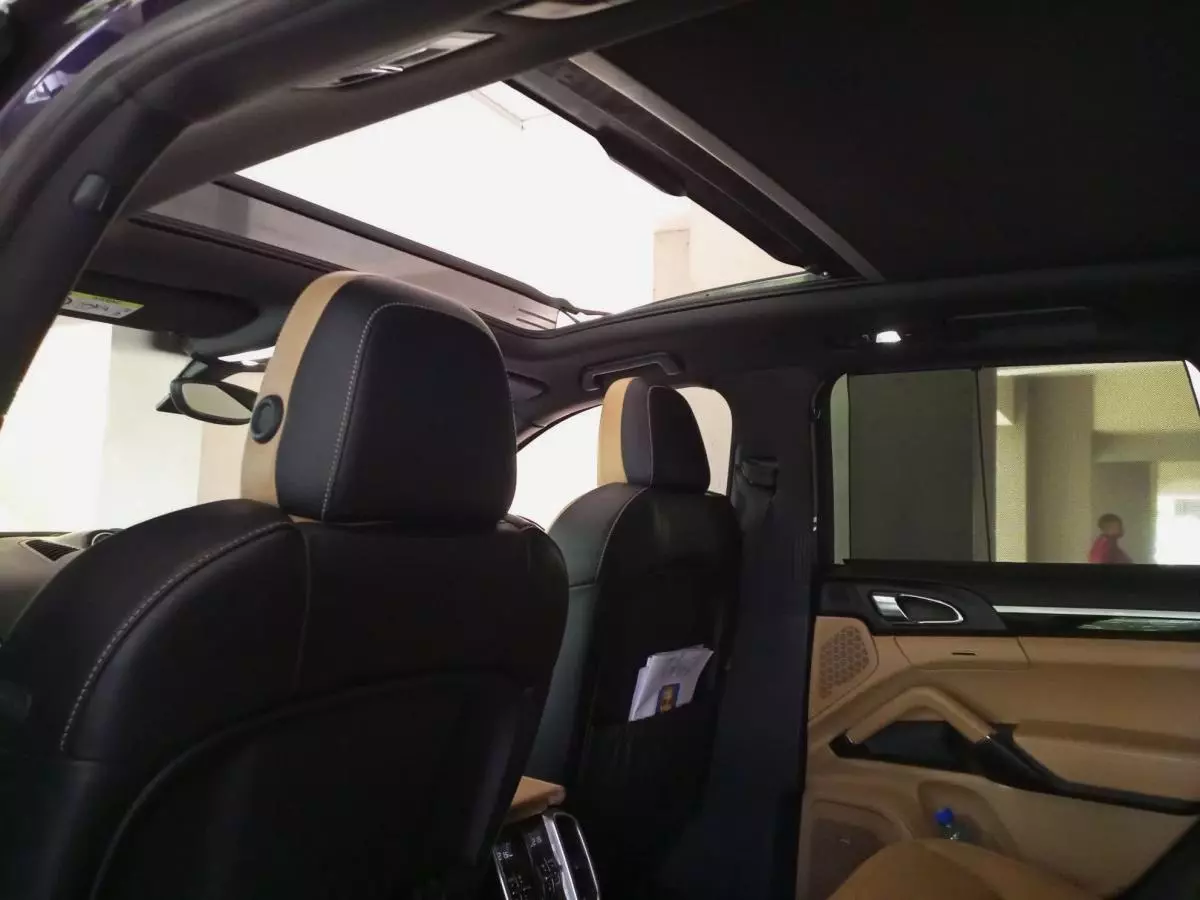 Porsche Cayenne - 2018