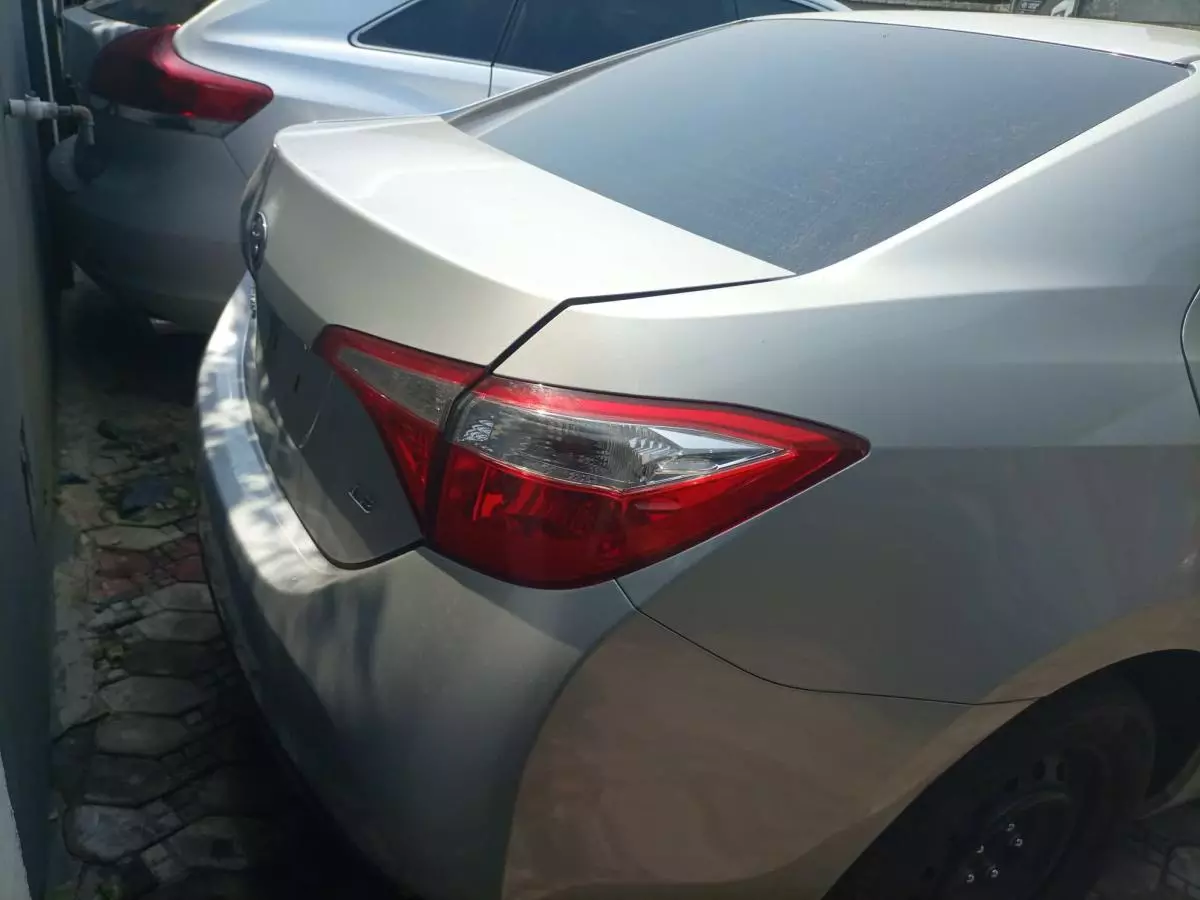 Toyota Corolla - 2015