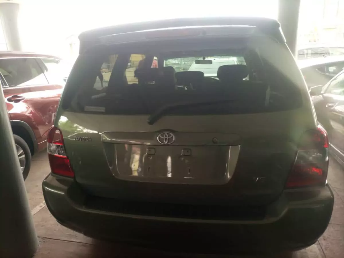 Toyota Highlander - 2004