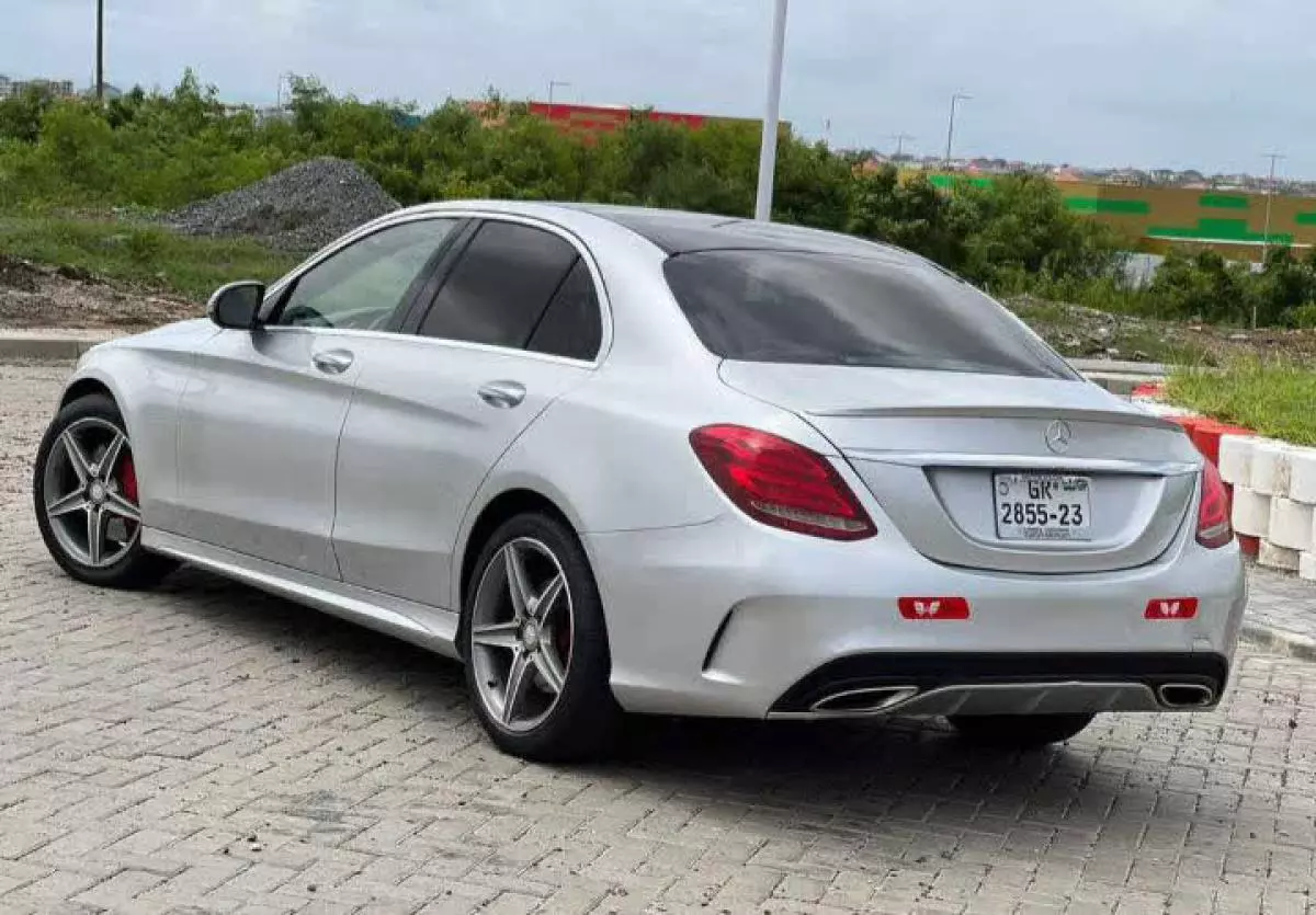 Mercedes-Benz C 300   - 2013