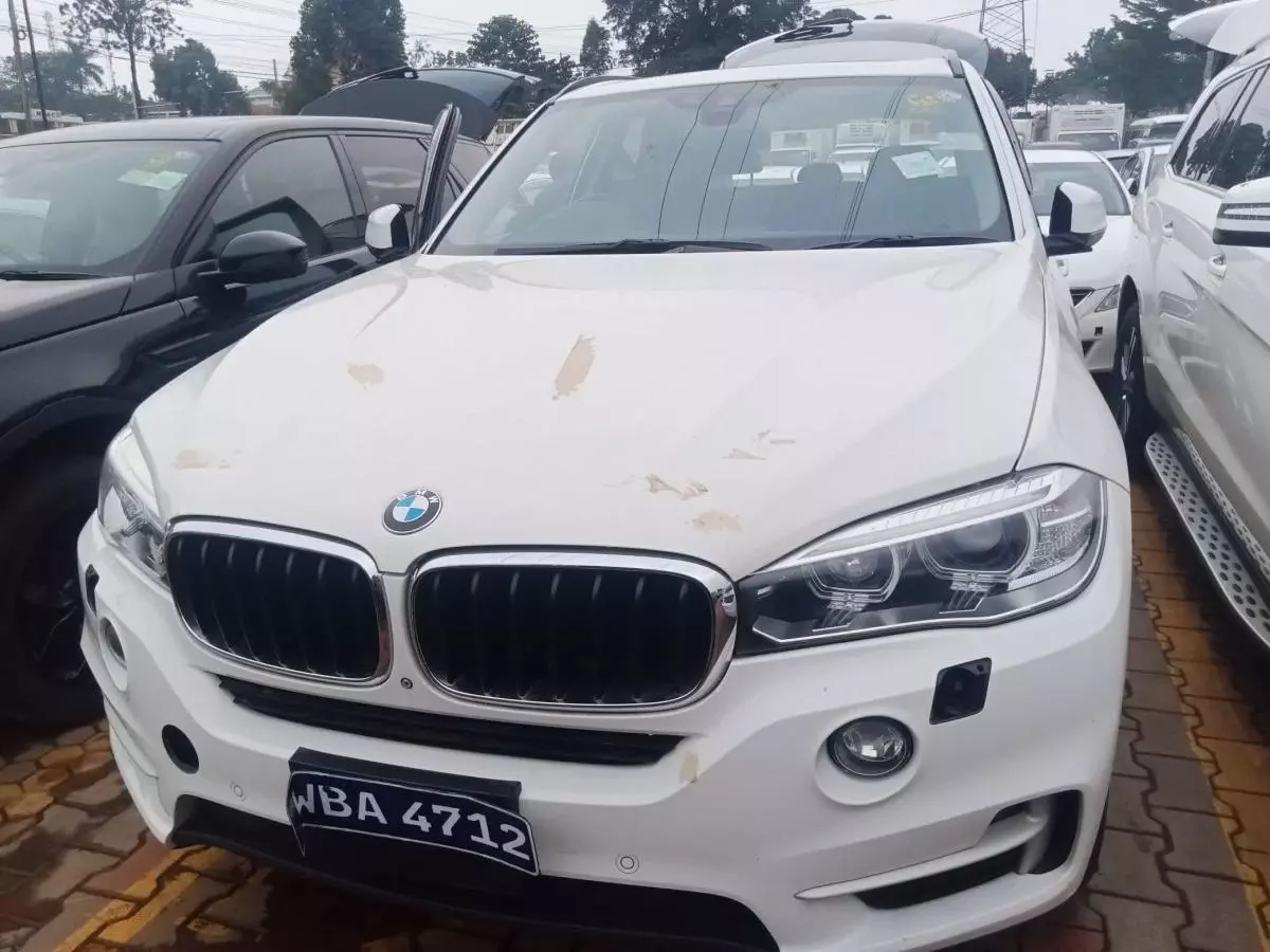 BMW X5   - 2015