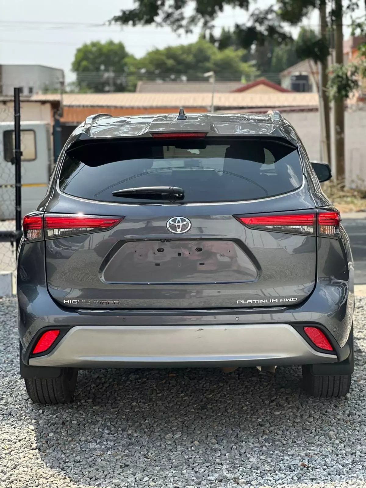 Toyota Highlander   - 2023