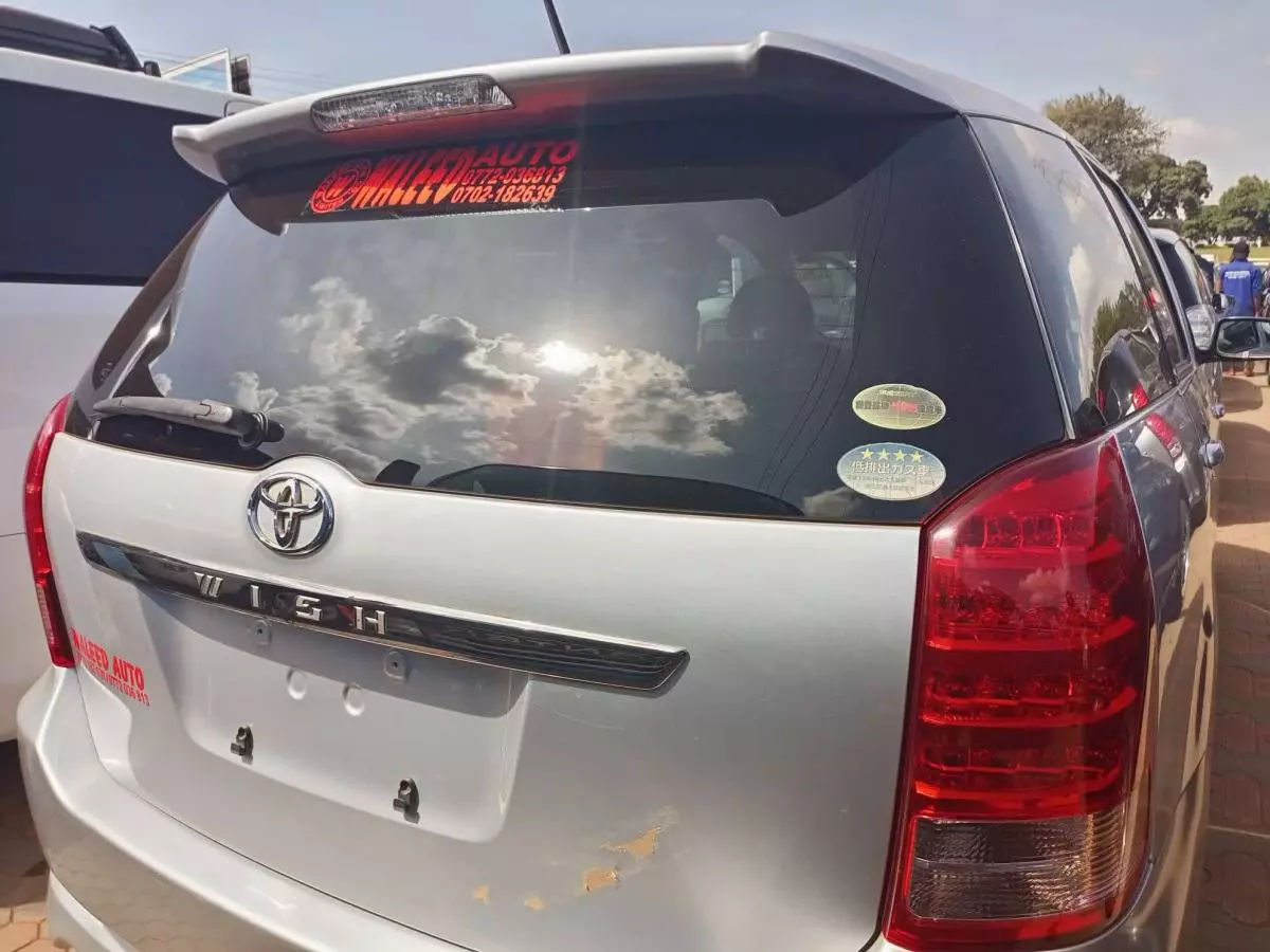 Toyota Wish - 2008