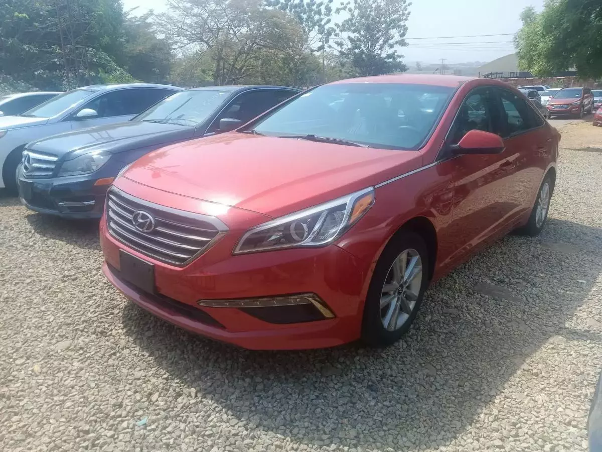 Hyundai Sonata   - 2017