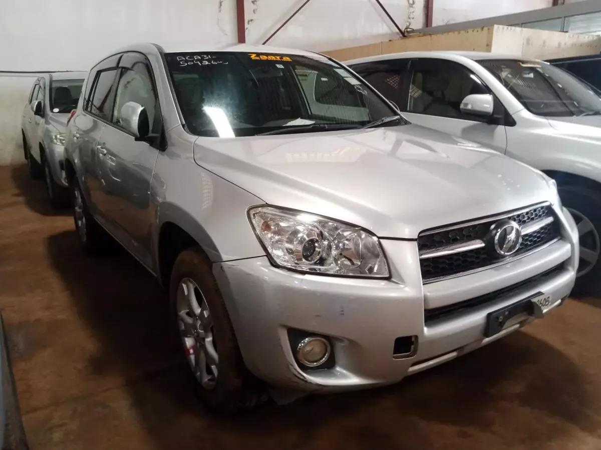 Toyota RAV 4   - 2009