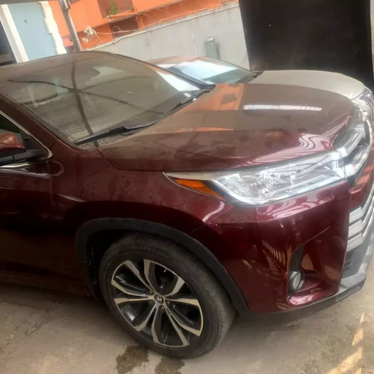 Toyota Highlander   - 2018