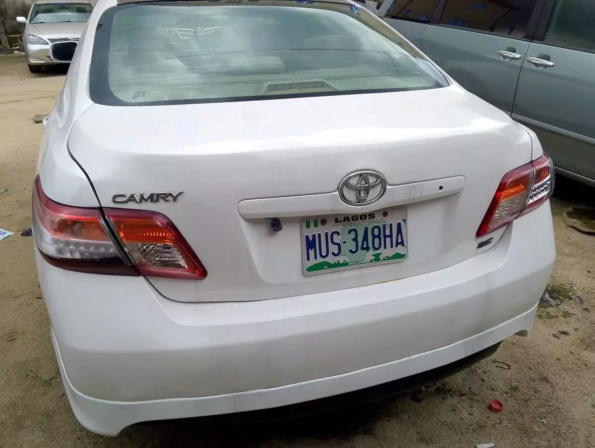 Toyota Camry   - 2007