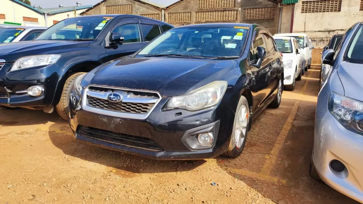 Subaru Impreza   - 2012