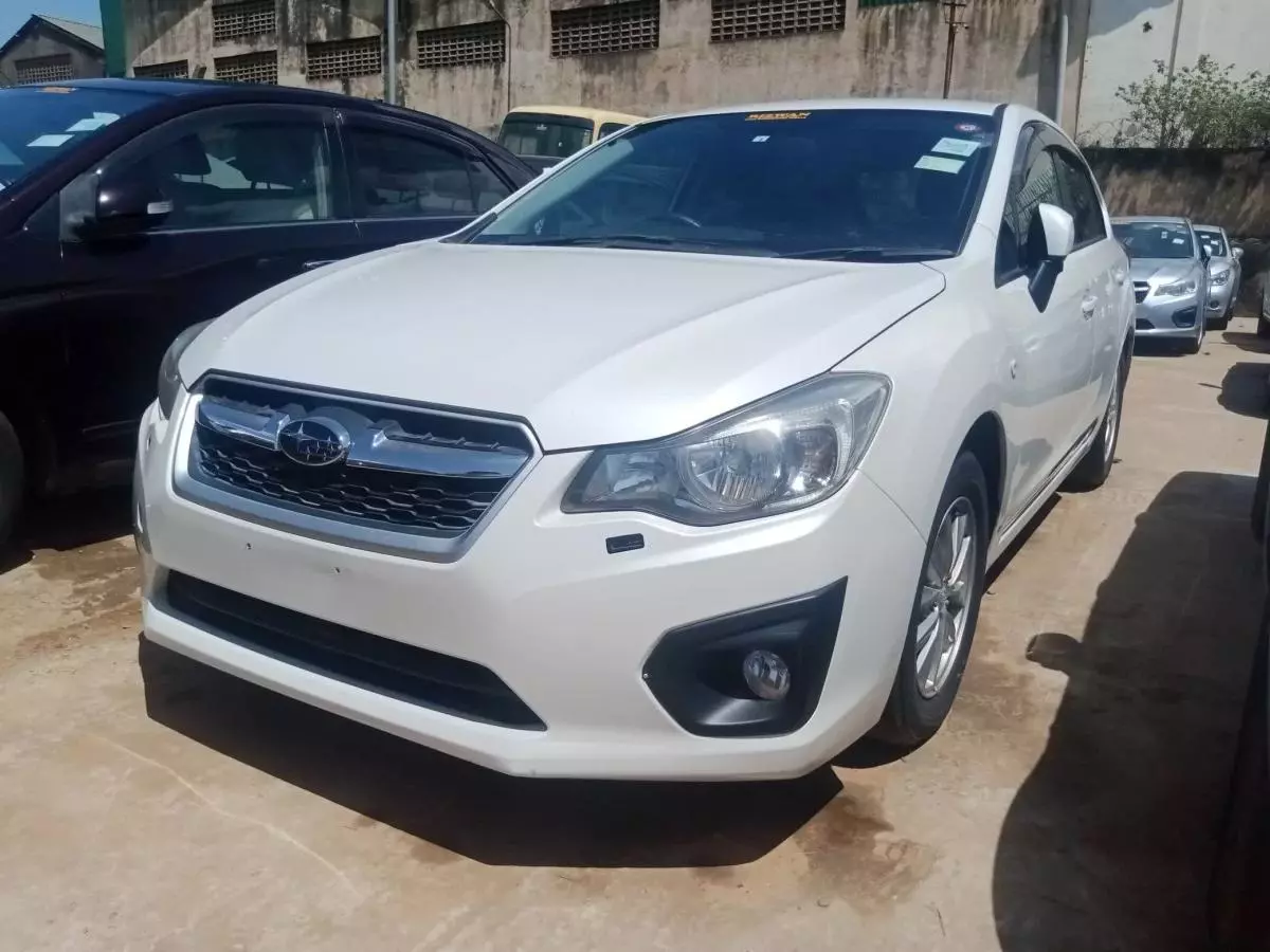 Subaru Impreza   - 2015