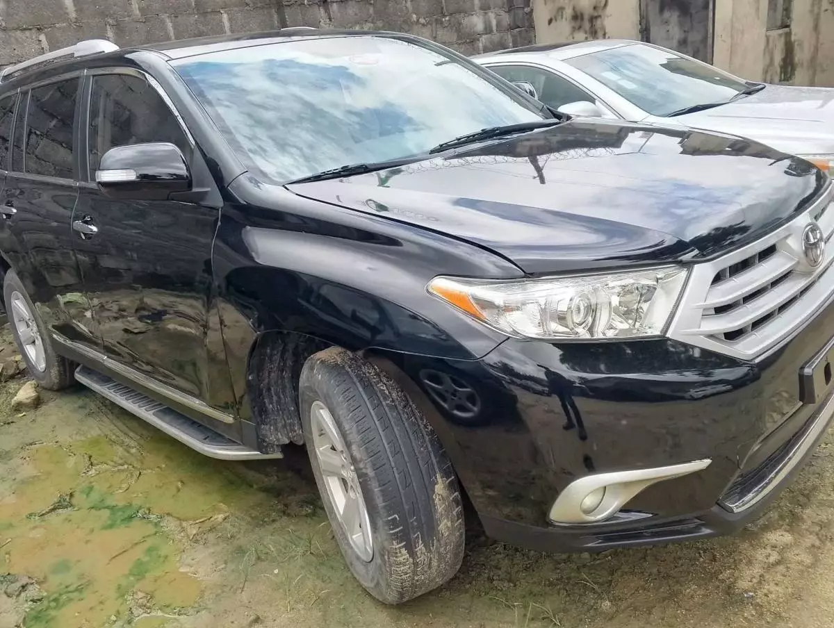 Toyota Highlander   - 2008