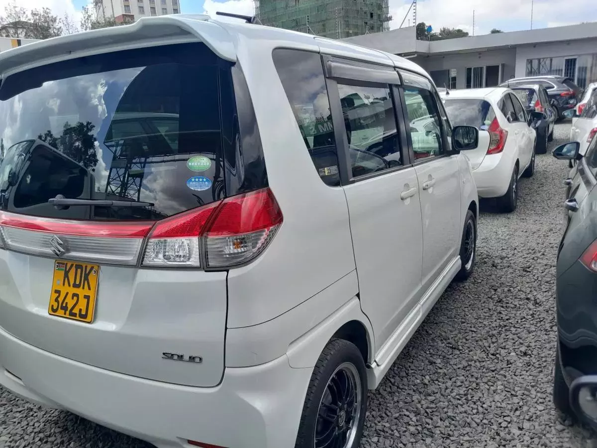 SUZUKI Solio - 2015
