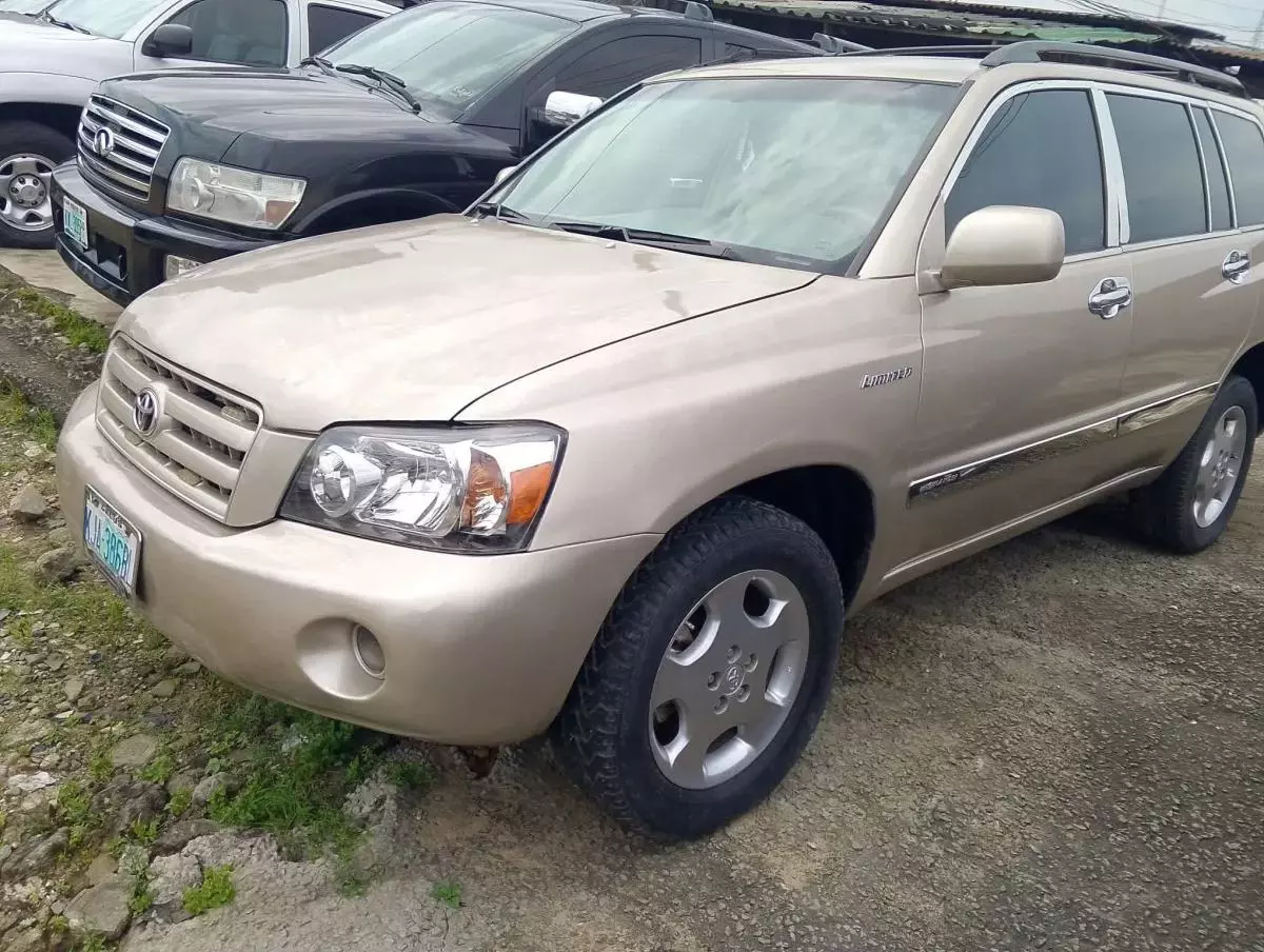 Toyota Highlander   - 2006