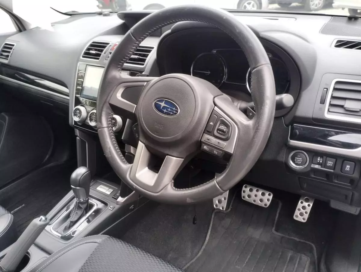 Subaru XT - 2016