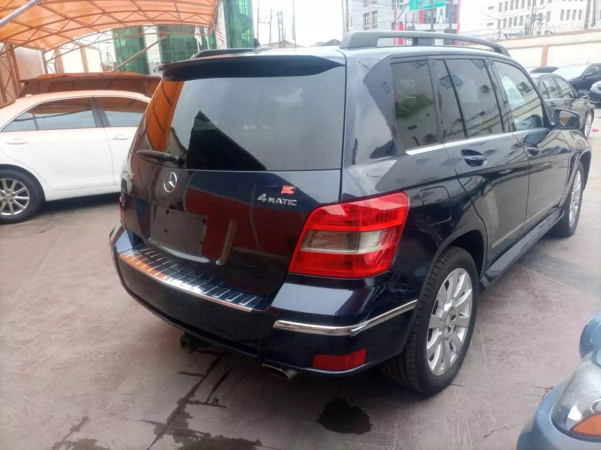 Mercedes-Benz GLK 350 - 2010
