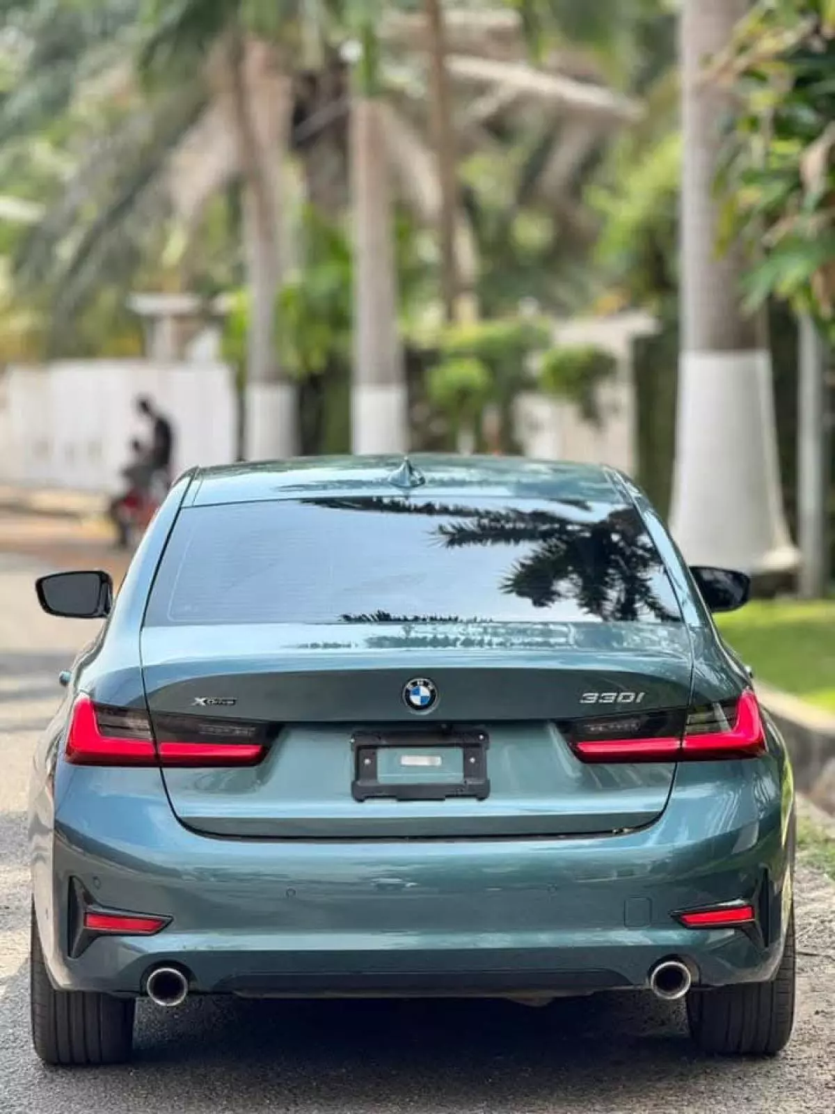 BMW 330i   - 2021