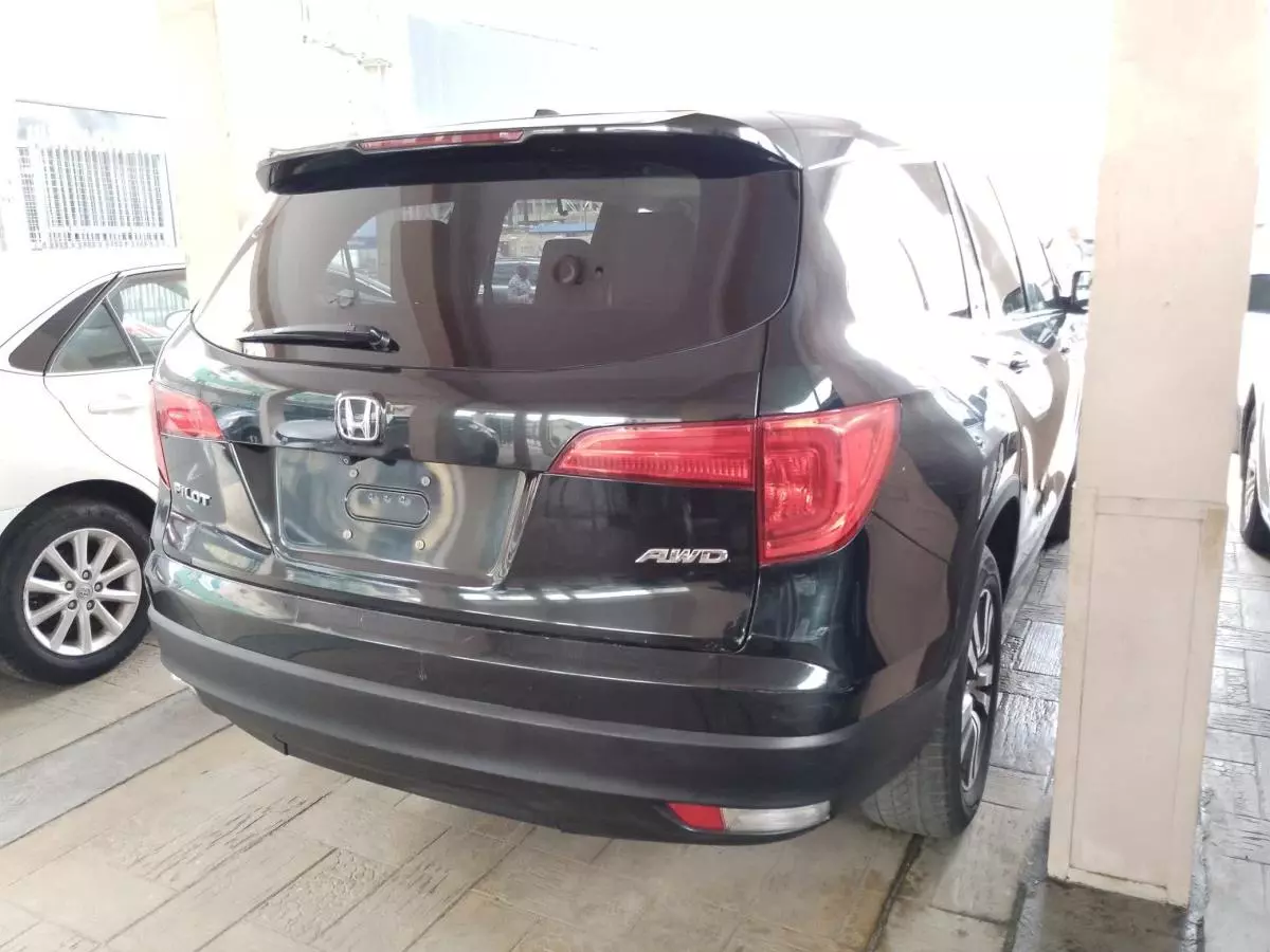 Honda Pilot   - 2016