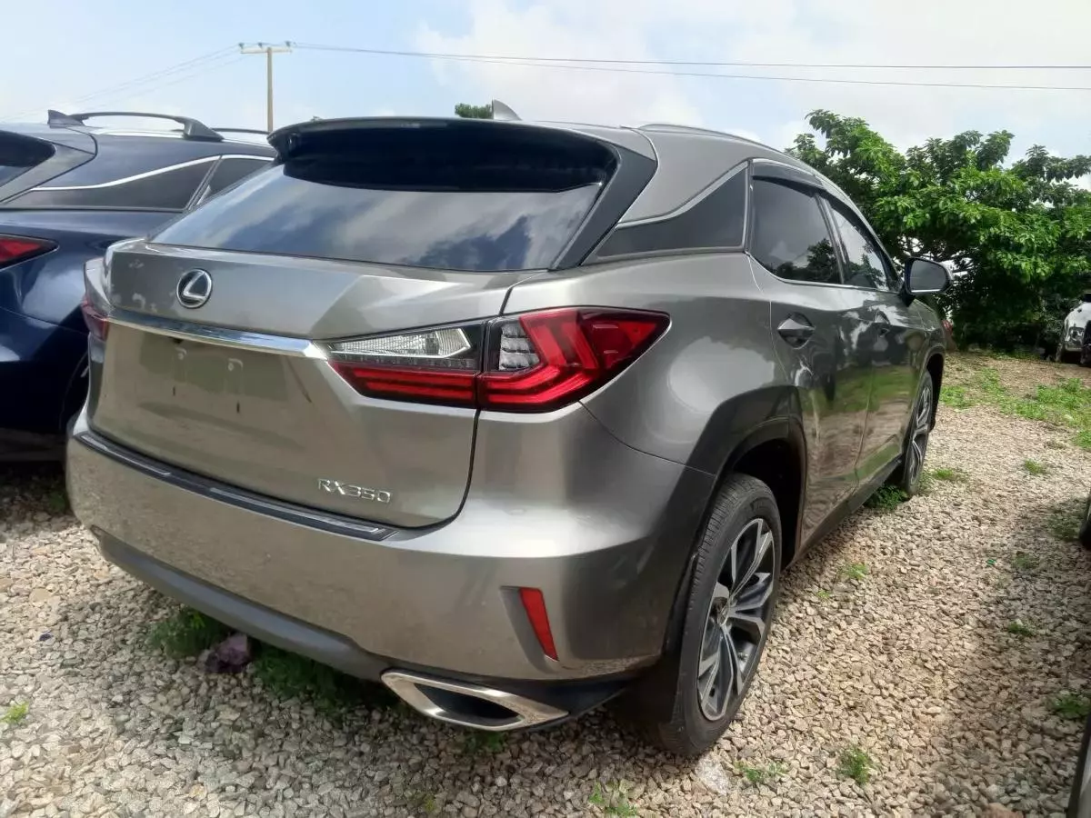 Lexus RX 350   - 2017