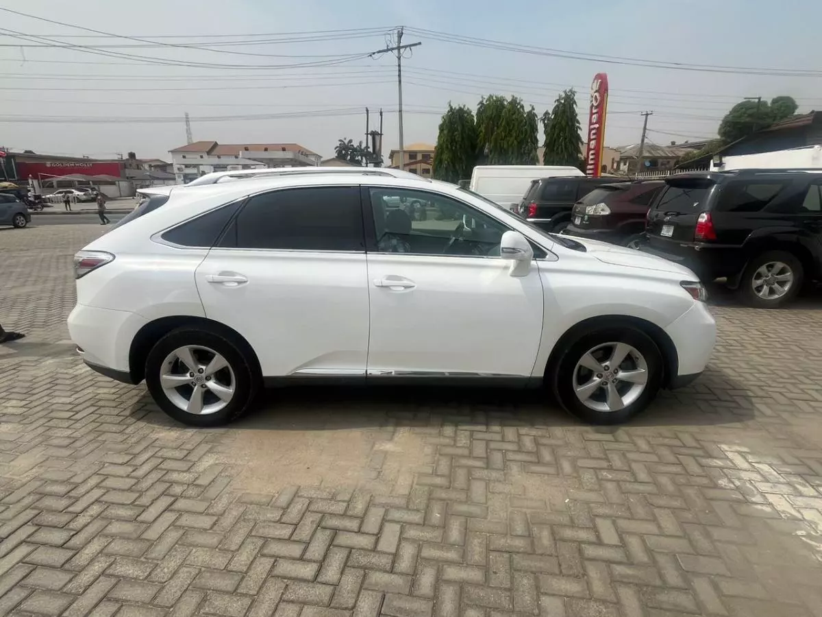 Lexus RX 350   - 2010