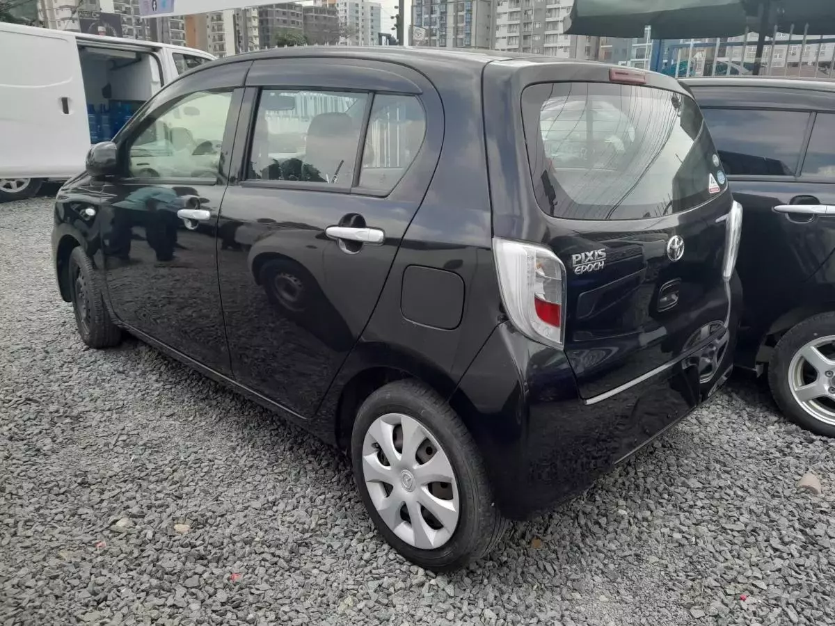 Toyota Pixis  - 2015