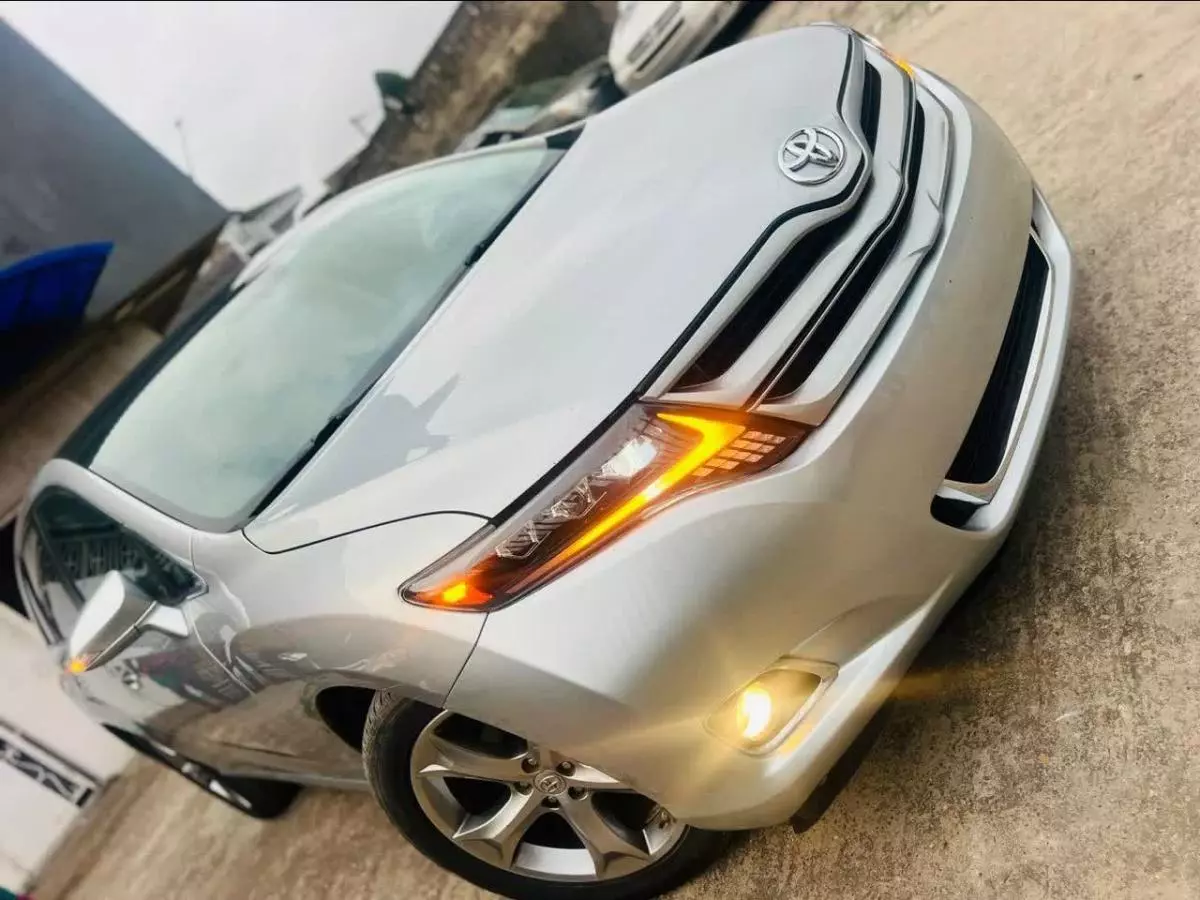 Toyota Venza   - 2015