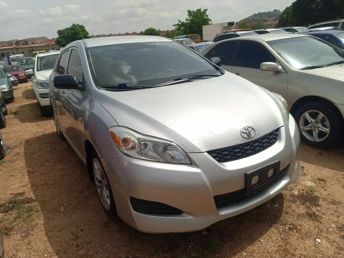 Toyota Matrix   - 2009