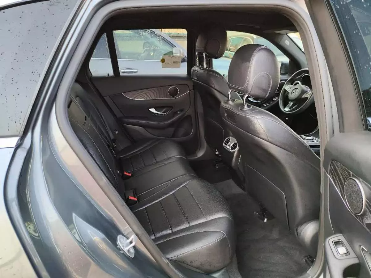 Mercedes-Benz GLC 300 - 2018