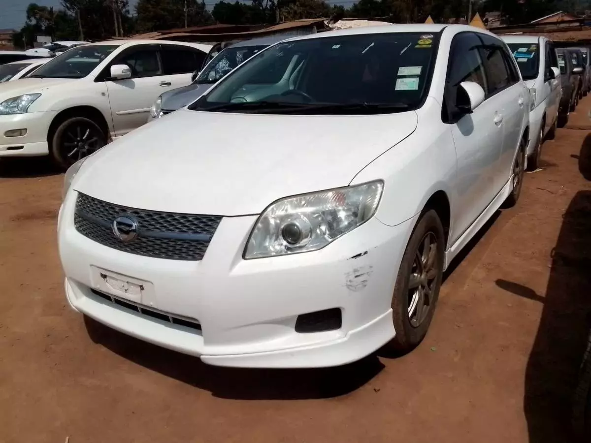 Toyota Fielder    - 2009