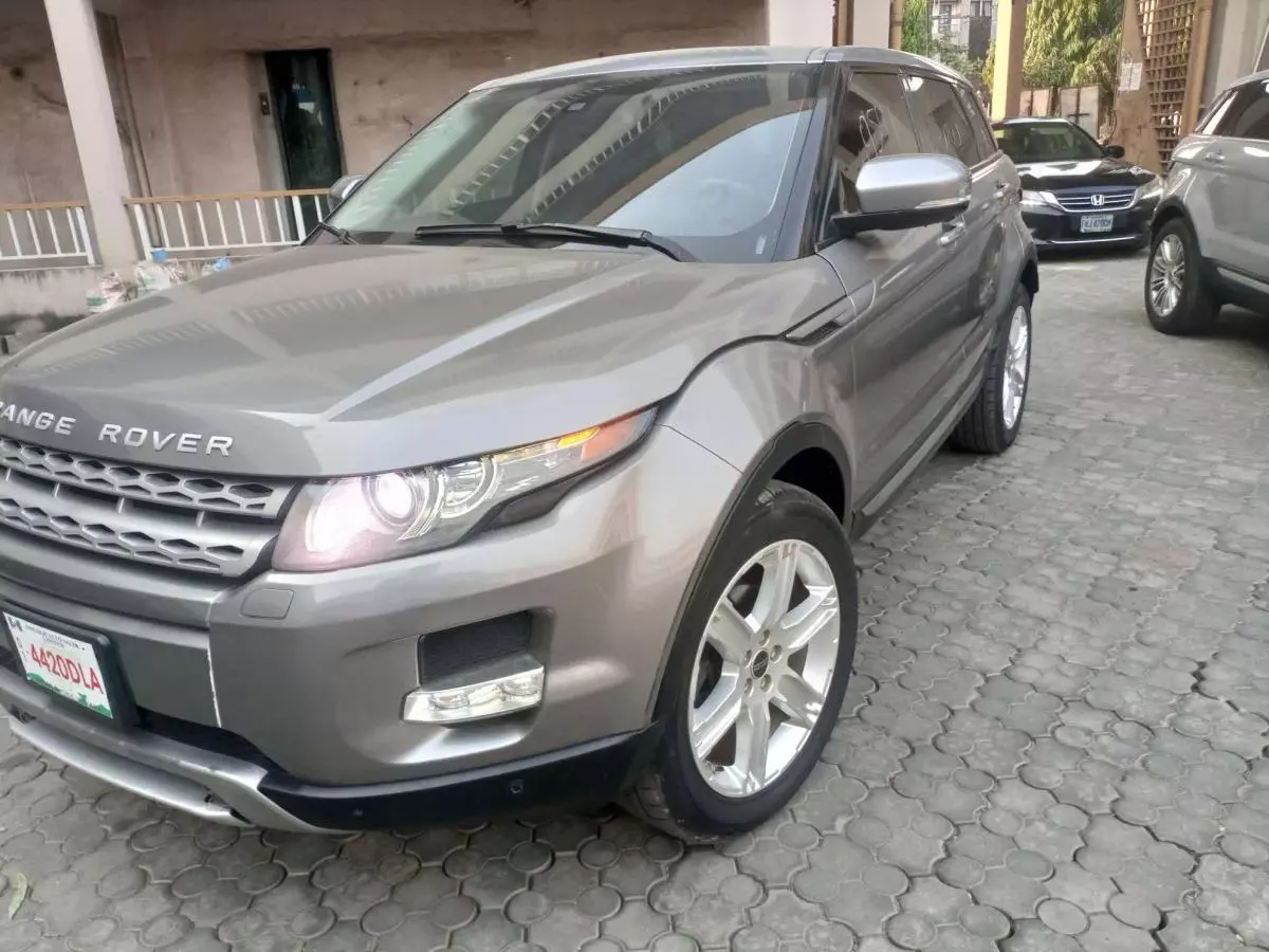 Land Rover Range Rover Evoque - 2012