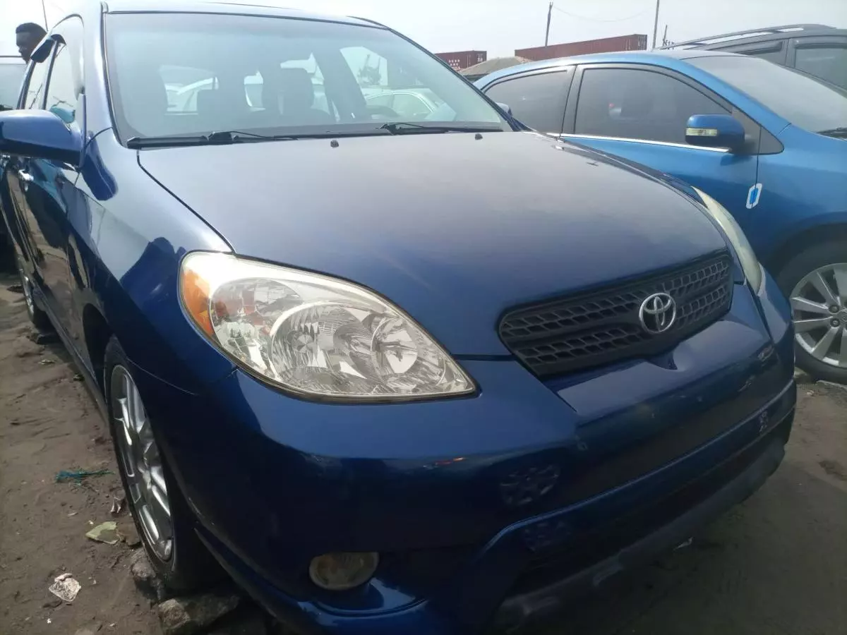 Toyota Matrix - 2008
