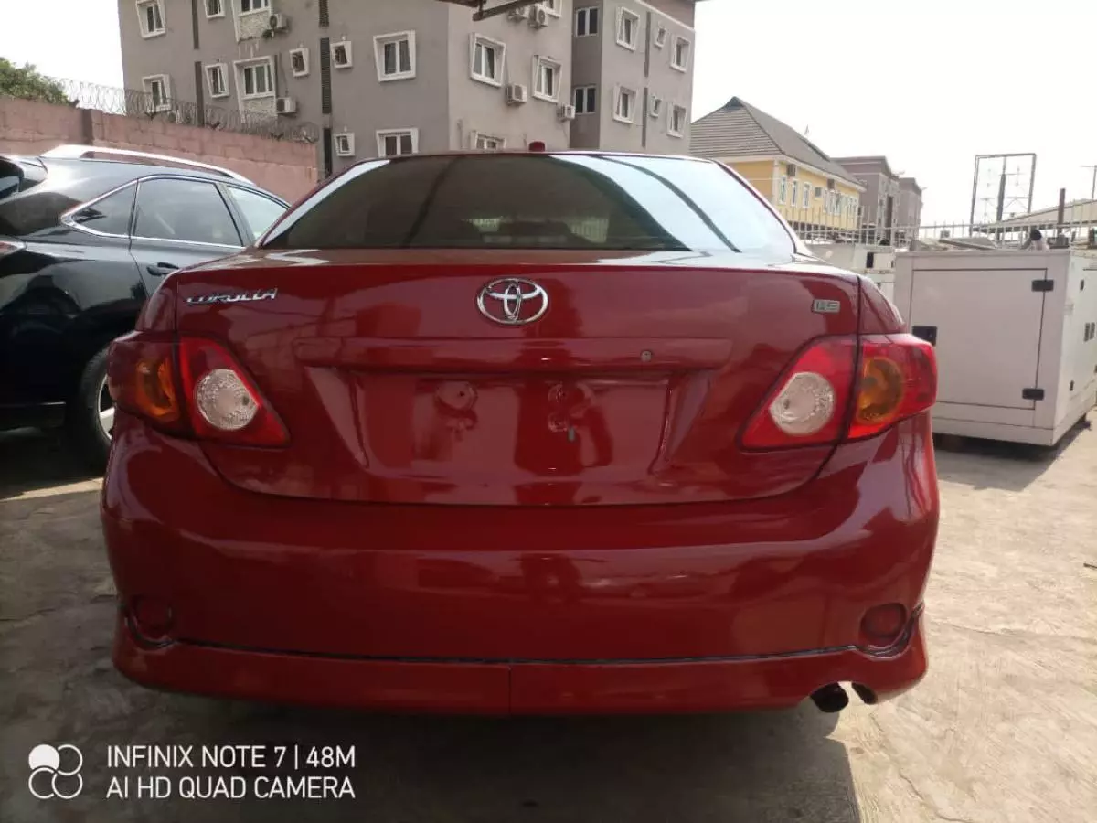 Toyota Corolla - 2009