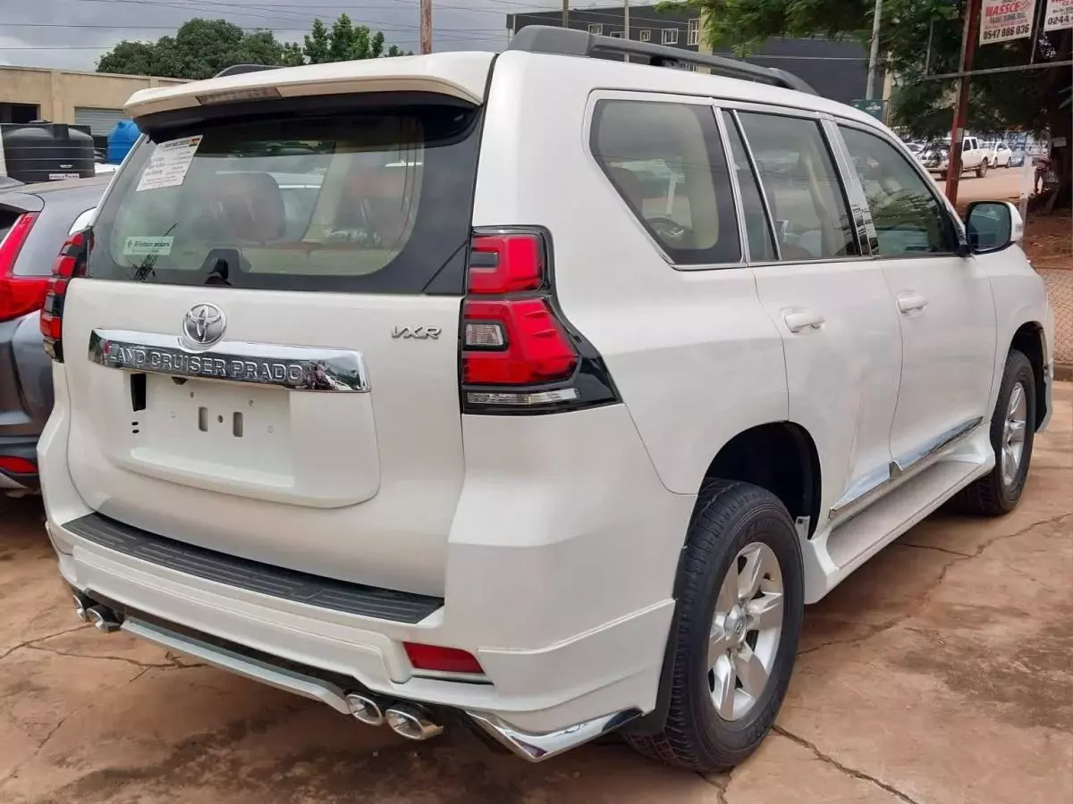 Toyota Land Cruiser Prado VX.L - 2015